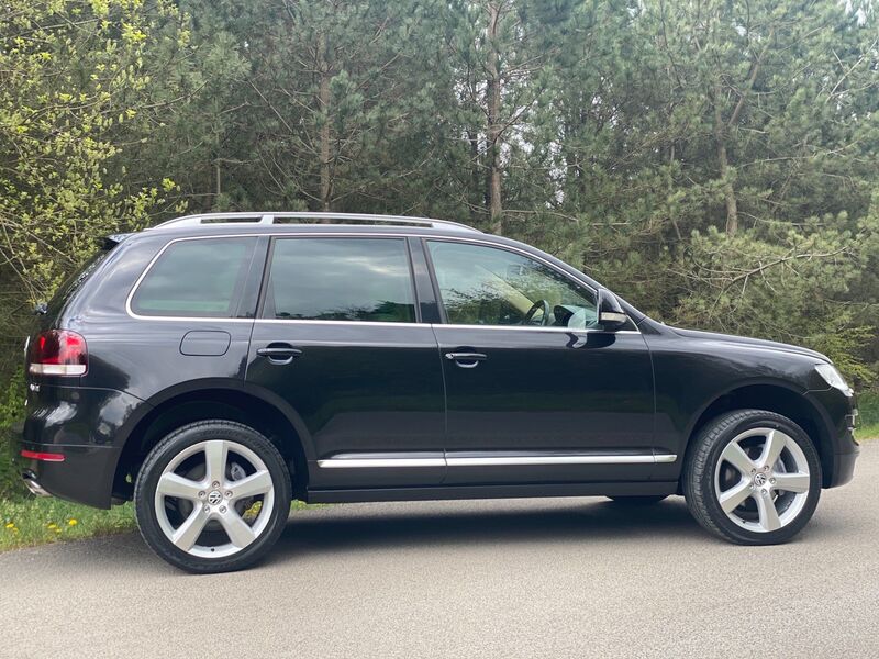 VOLKSWAGEN TOUAREG 3.0 TDI V6 DPF Altitude 5dr 2010