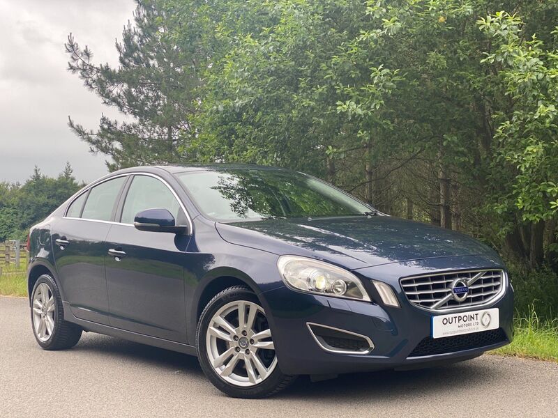 VOLVO S60 2.4 D5 SE Lux Geartronic 4dr 2012