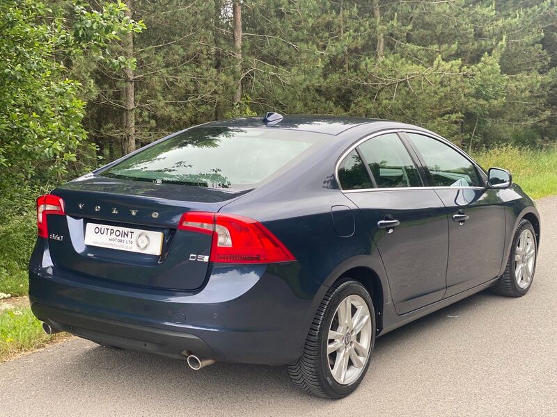 VOLVO S60 2.4 D5 SE Lux Geartronic 4dr 2012