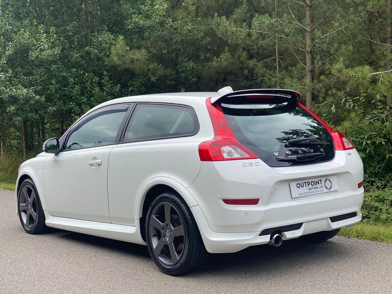 VOLVO C30 2.0 R-Design Lux 3dr 2012