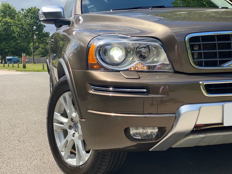 VOLVO XC90 2.4 D5 SE Lux Geartronic 4WD 5dr 2013