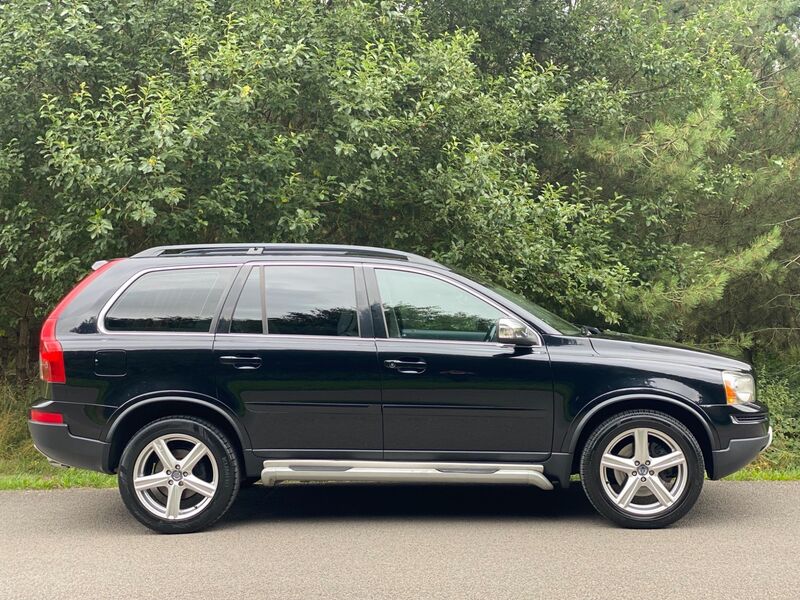 VOLVO XC90 2.4 D5 R-Design SE Geartronic AWD 5dr 2010