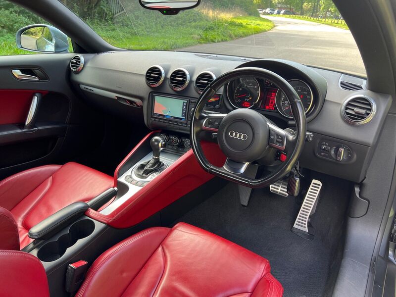 AUDI TT 3.2 TFSI V6 S Tronic quattro 3dr 2008