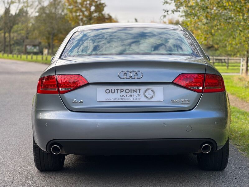 AUDI A4 3.0 TDI SE Tiptronic quattro 4dr 2009