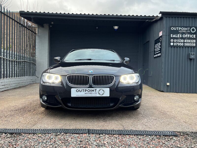 BMW 3 SERIES 3.0 325i M Sport 2dr 2011