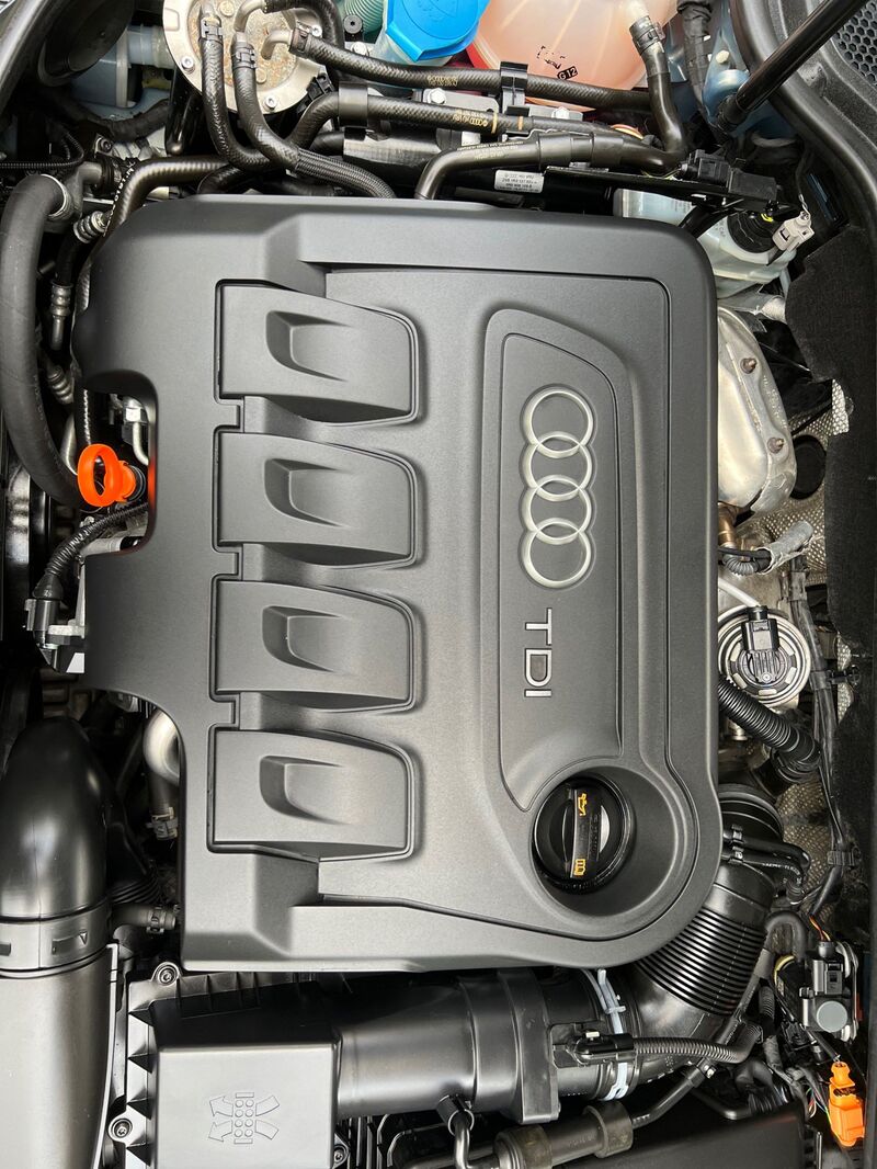 AUDI A3 2.0 TDI Sport S Tronic 3dr 2011