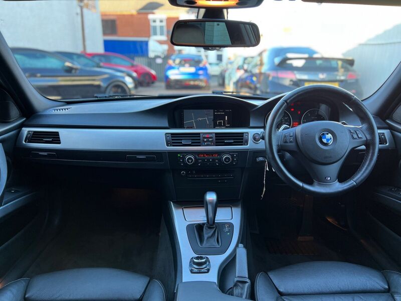 BMW 3 SERIES 3.0 325d M Sport 4dr 2011