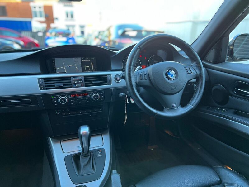 BMW 3 SERIES 3.0 325d M Sport 4dr 2011