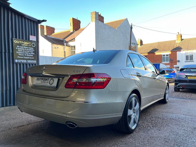 MERCEDES-BENZ E CLASS 3.0 E350 CDI Avantgarde Auto 4dr 2009