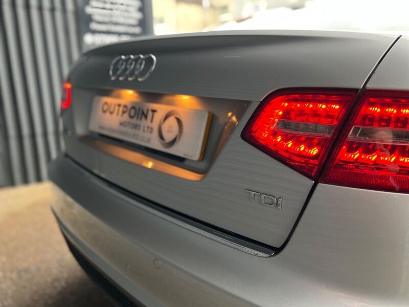 AUDI A6 2.7 TDI V6 S line Special Edition 4dr 2011