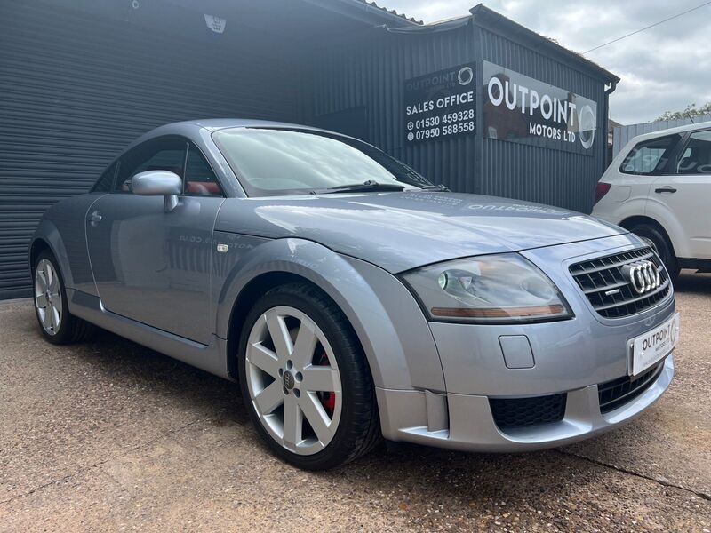 AUDI TT 3.2 DSG quattro 2dr 2004