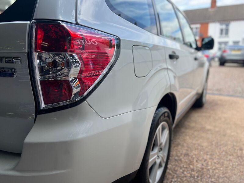 SUBARU FORESTER 2.0D X 4WD Euro 5 5dr 2010