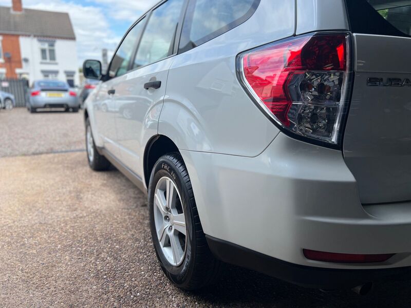 SUBARU FORESTER 2.0D X 4WD Euro 5 5dr 2010