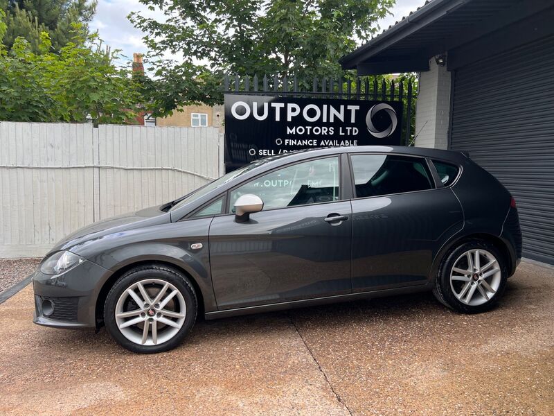 SEAT LEON 2.0 TDI CR FR+ DSG Euro 5 5dr 2011