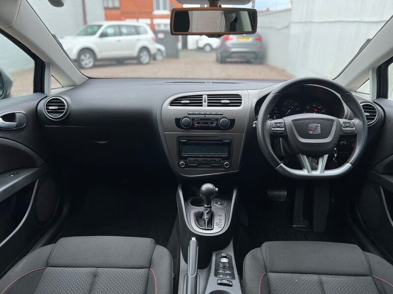 SEAT LEON 2.0 TDI CR FR+ DSG Euro 5 5dr 2011