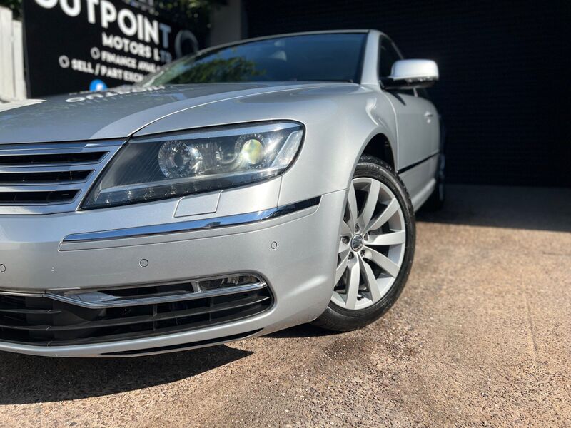 VOLKSWAGEN PHAETON 3.0 TDI CR V6 Tiptronic 4Motion Euro 5 4dr 2013