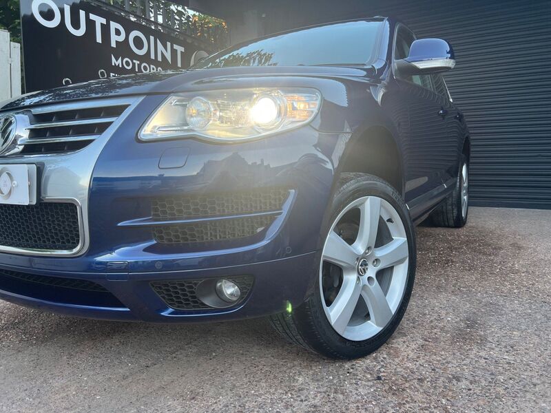 VOLKSWAGEN TOUAREG 3.0 TDI V6 DPF Altitude 5dr 2009