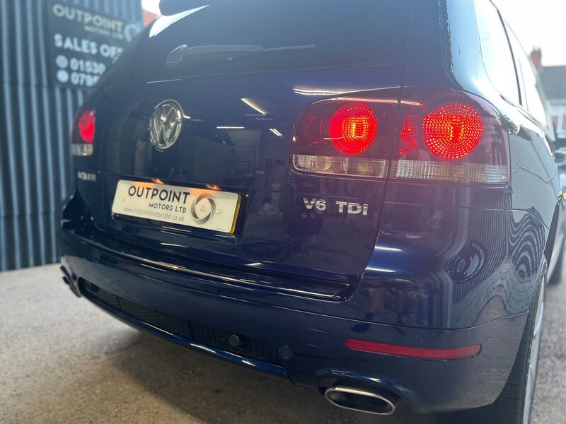 VOLKSWAGEN TOUAREG 3.0 TDI V6 DPF Altitude 5dr 2009