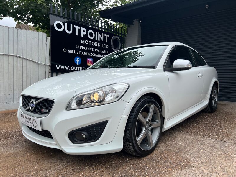 VOLVO C30 2.0 D3 R-Design Sports Coupe Euro 5 3dr 2011