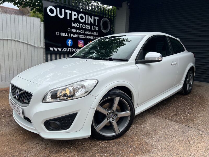 VOLVO C30 2.0 D3 R-Design Sports Coupe Euro 5 3dr 2011