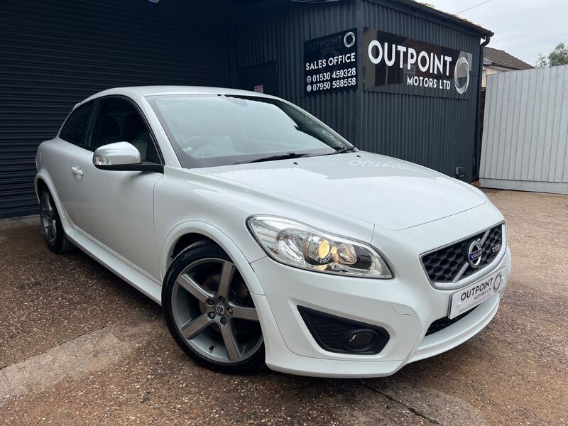 VOLVO C30 2.0 D3 R-Design Sports Coupe Euro 5 3dr 2011