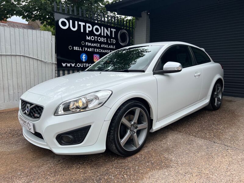 VOLVO C30 2.0 D3 R-Design Sports Coupe Euro 5 3dr 2011