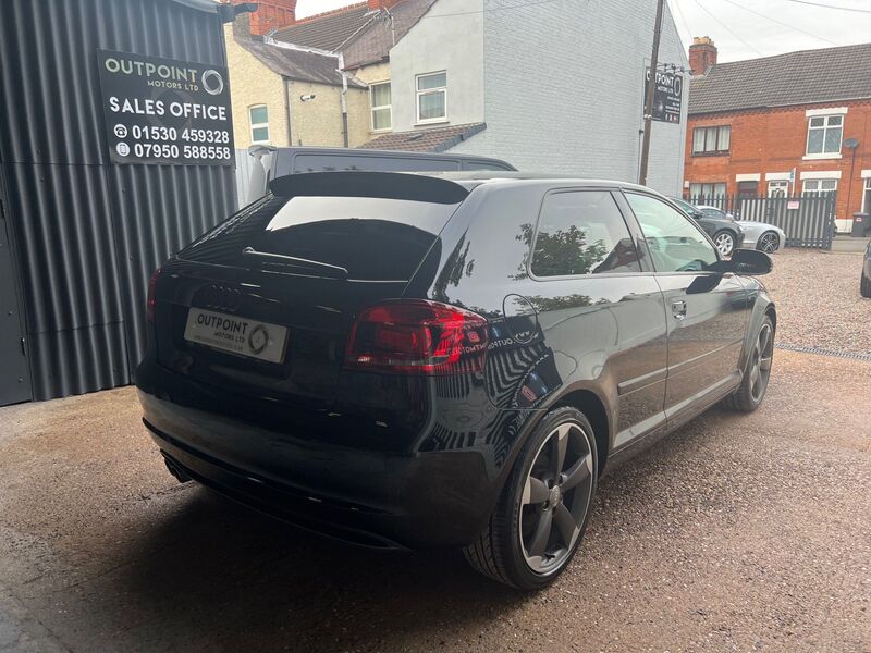 AUDI A3 2.0 TDI Black Edition Euro 5 (s/s) 3dr 2011