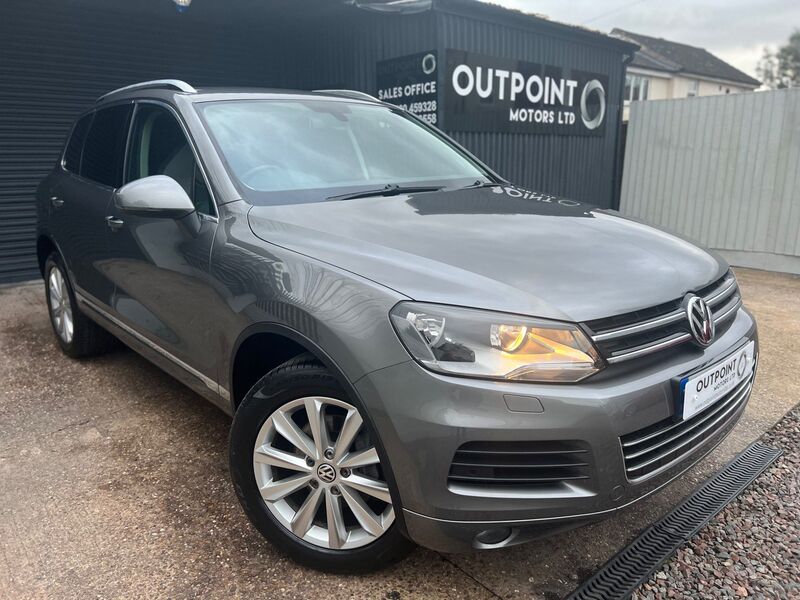 VOLKSWAGEN TOUAREG 3.0 TDI V6 BlueMotion Tech SE Tiptronic 4WD Euro 5 (s/s) 5dr 2011