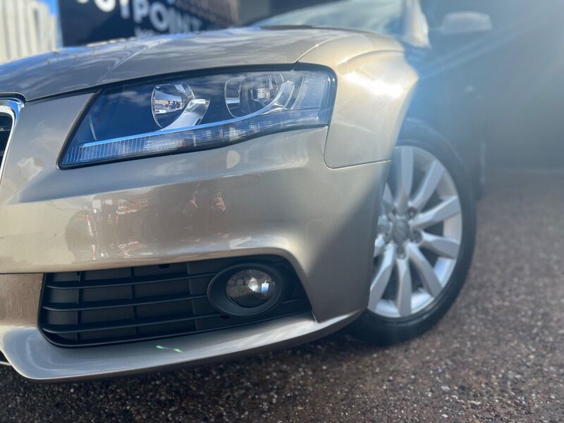 AUDI A4 3.0 TDI SE S Tronic quattro Euro 4 4dr 2009