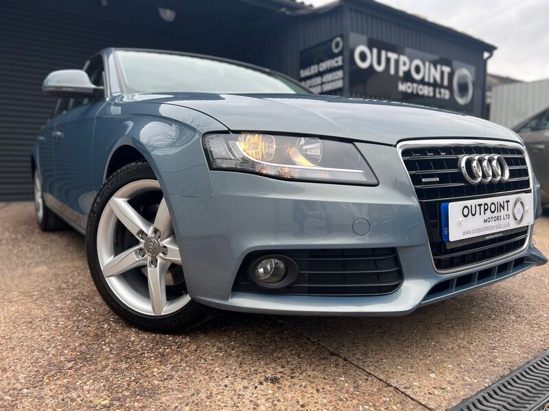 AUDI A4 3.0 TDI SE Tiptronic quattro Euro 4 4dr 2009