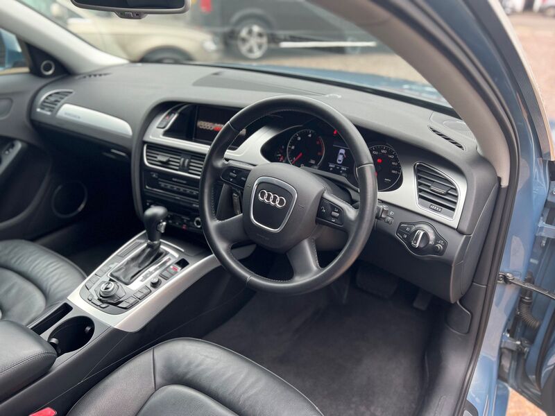 AUDI A4 3.0 TDI SE Tiptronic quattro Euro 4 4dr 2009