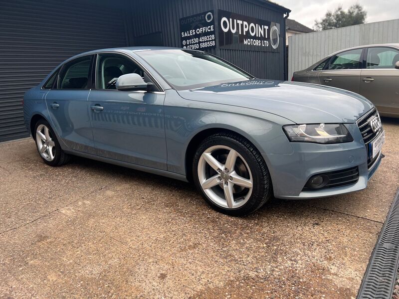 AUDI A4 3.0 TDI SE Tiptronic quattro Euro 4 4dr 2009