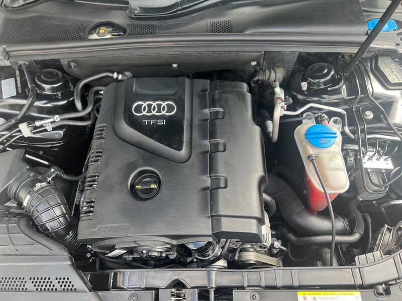 AUDI A4 2.0 TFSI Dynamik S Tronic quattro Euro 5 4dr 2011