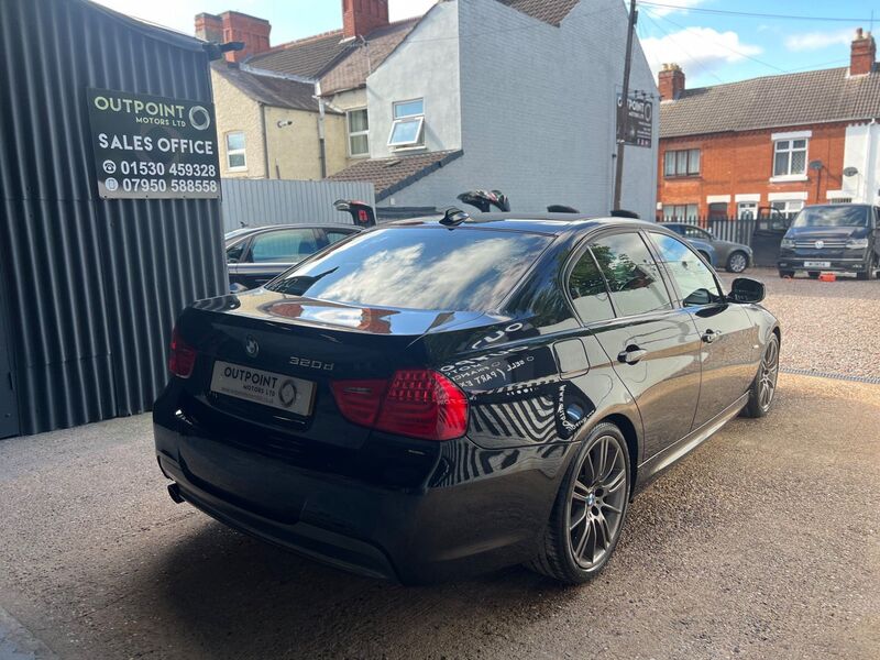 BMW 3 SERIES 2.0 320d Sport Plus Edition Euro 5 (s/s) 4dr 2011